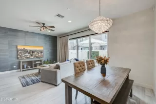 Photo #4: 6922924 Listing 