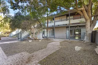 Photo #1: 6923061 Listing