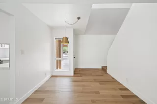 Photo #2: 6923250 Listing 