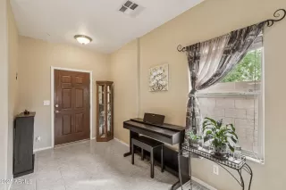 Photo #4: 6923436 Listing 