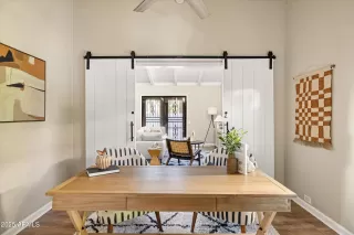 Photo #6: 6923498 Listing 