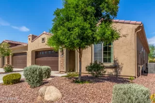 Photo #2: 6923837 Listing 