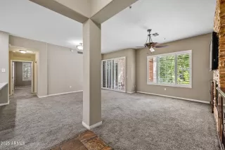 Photo #6: 6923853 Listing