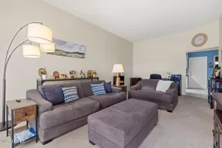 Photo #1: 6923915 Listing