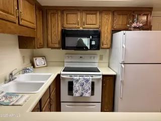 Photo #3: 6924026 Listing