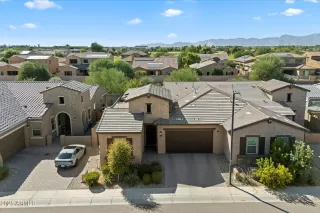 Photo #1: 6924102 Listing