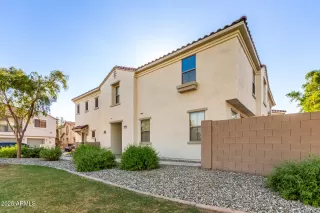 Photo #2: 6924126 Listing 