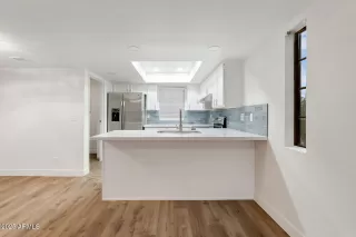 Photo #1: 6924350 Listing 