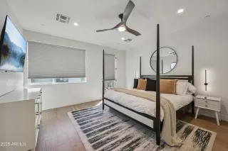 Photo #3: 6924374 Listing 