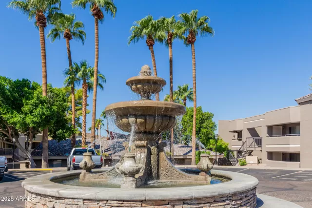 MLS: 6924435 Condo For Sale