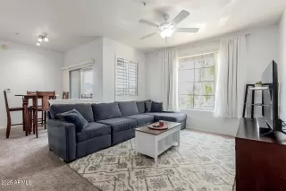 Photo #2: 6924435 Listing 