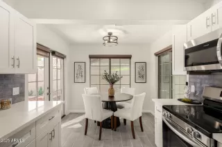 Photo #1: 6924660 Listing 