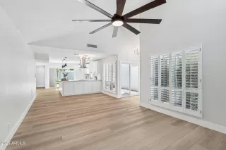 Photo #3: 6924711 Listing 