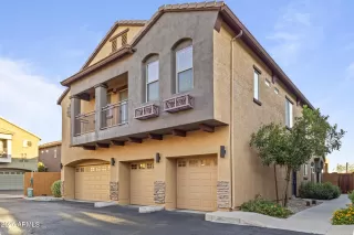 More Details about MLS # 6924774 : 17365 N CAVE CREEK ROAD#218