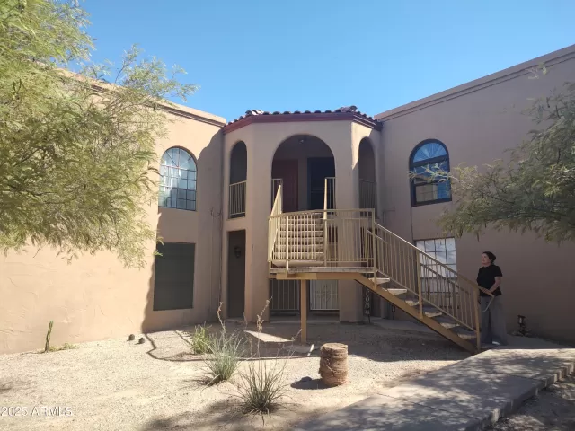 MLS: 6924864 Condo For Sale