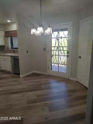 Photo #3: 6924864 Listing 