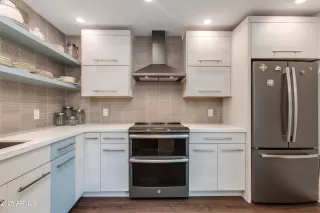 Photo #6: 6924938 Listing 