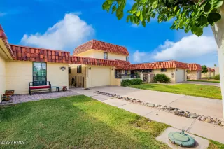 Photo #2: 6924947 Listing 