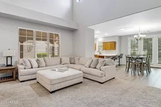 Photo #1: 6924953 Listing