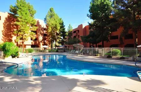 MLS: 6925015 Condo For Sale