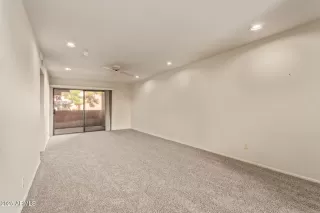 Photo #3: 6925015 Listing 