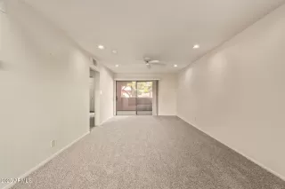 Photo #6: 6925015 Listing 