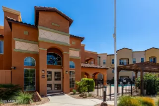 Photo #1: 6925028 Listing 