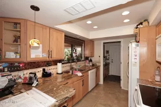 Photo #3: 6925078 Listing 