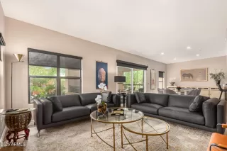 Photo #2: 6925082 Listing 