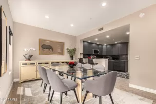 Photo #6: 6925082 Listing 