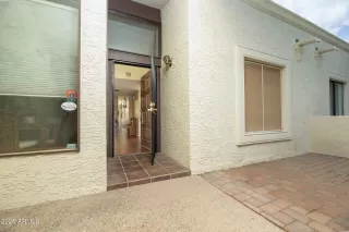 Photo #4: 6925098 Listing 