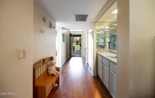 Photo #6: 6925098 Listing 