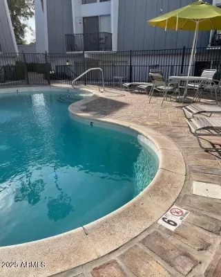 Photo #5: 6925122 Listing 