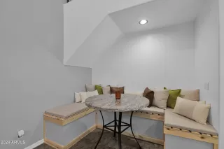 Photo #5: 6925195 Listing 