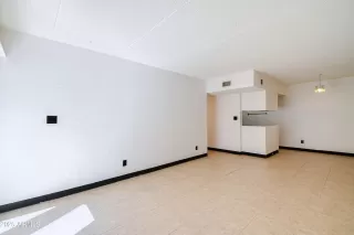 Photo #5: 6925210 Listing 