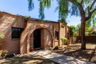 Photo #1: 6925308 Listing 