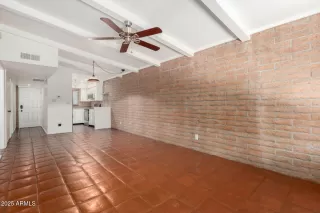 Photo #6: 6925308 Listing 