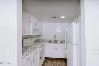 Photo #1: 6925432 Listing 