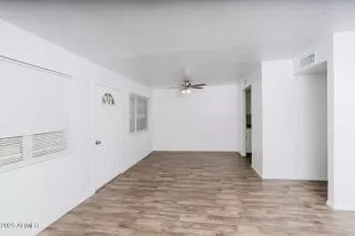 Photo #2: 6925432 Listing 