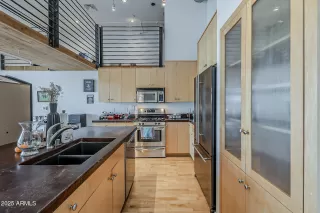 Photo #1: 6925573 Listing 