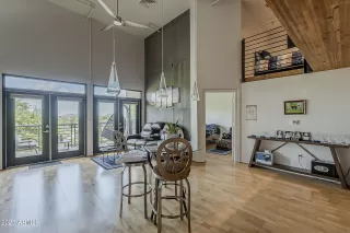 Photo #5: 6925573 Listing 