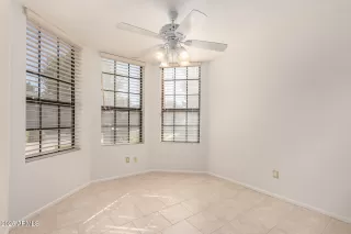 Photo #5: 6925657 Listing