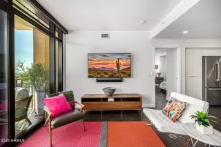 Photo #4: 6925686 Listing 