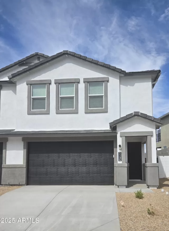 MLS: 6925773 Condo For Sale