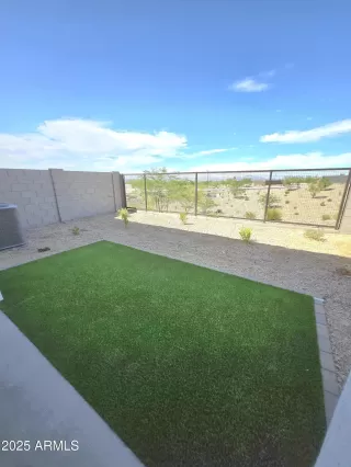 Photo #5: 6925773 Listing