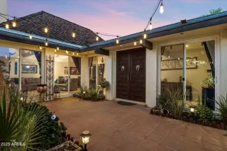 Photo #1: 6925915 Listing