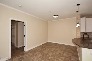 Photo #2: 6925976 Listing 