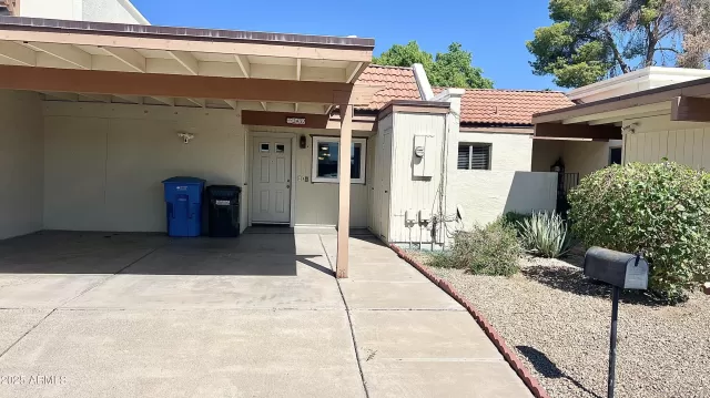 MLS: 6926021 Condo For Sale