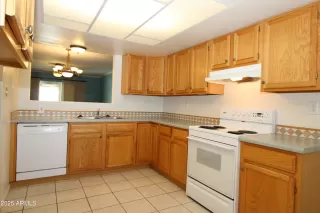 Photo #4: 6926021 Listing 