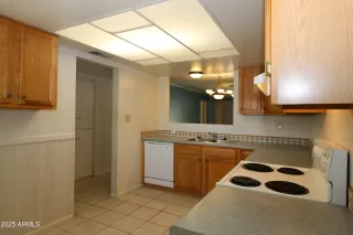 Photo #5: 6926021 Listing 